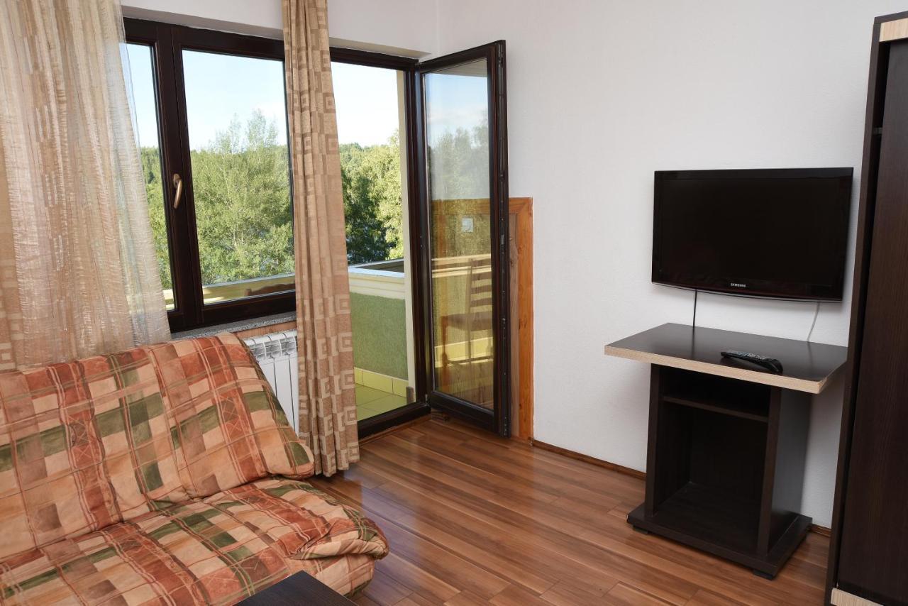 MM Narcis Bed and Breakfast Vlasina Rid Exterior foto