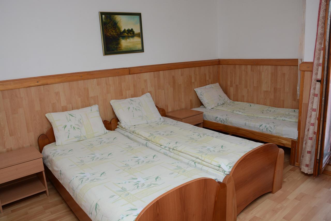 MM Narcis Bed and Breakfast Vlasina Rid Exterior foto