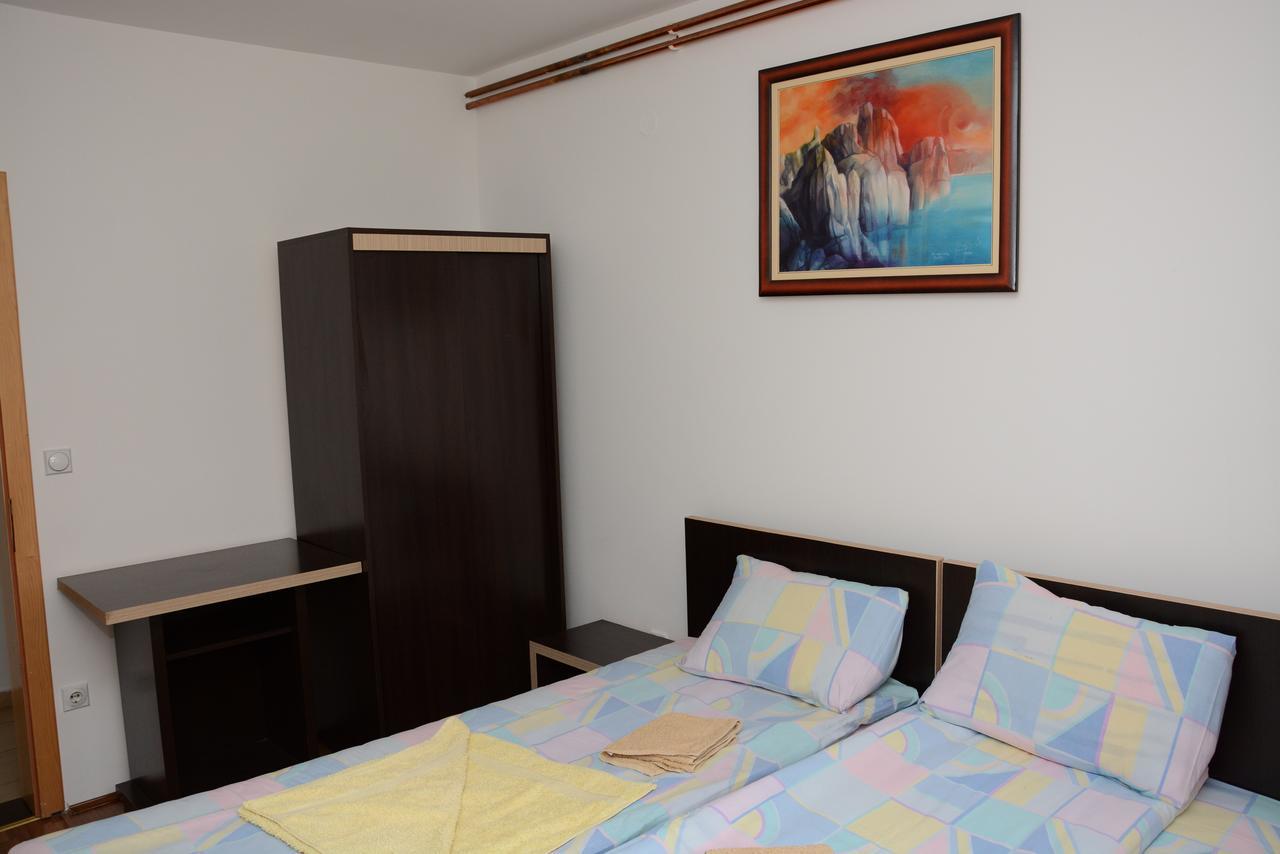MM Narcis Bed and Breakfast Vlasina Rid Exterior foto