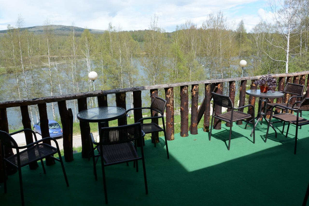 MM Narcis Bed and Breakfast Vlasina Rid Exterior foto
