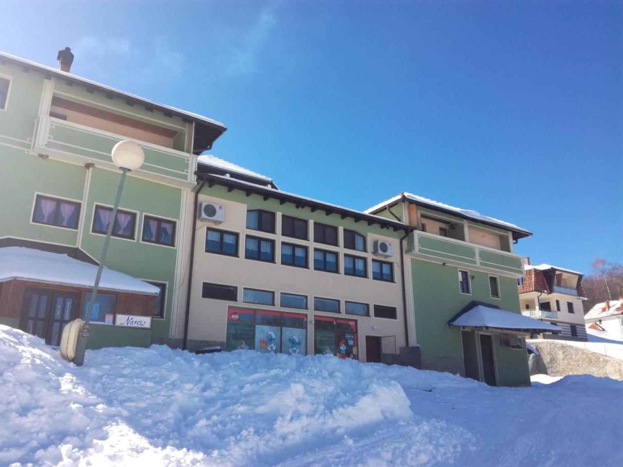 MM Narcis Bed and Breakfast Vlasina Rid Exterior foto
